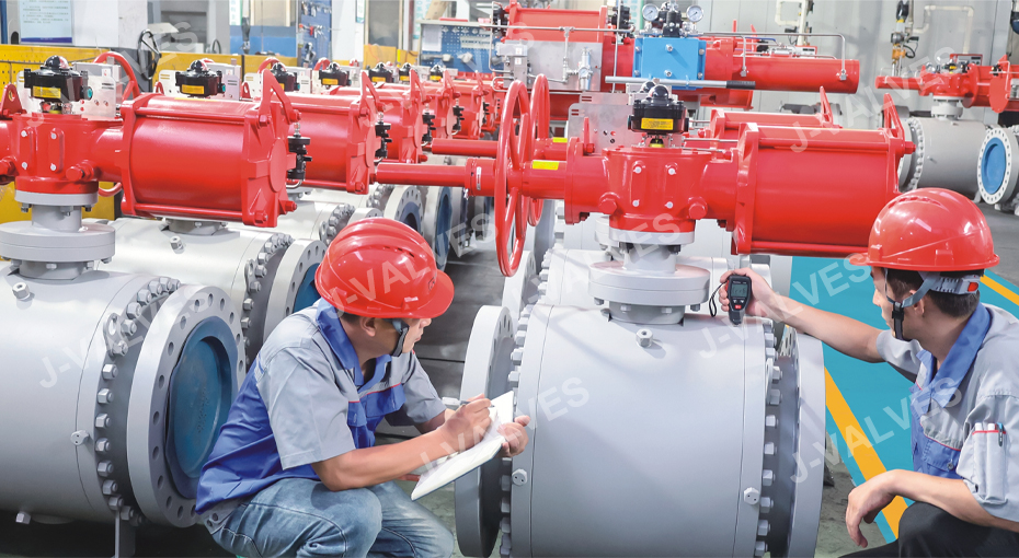 Pneumatically operated ball valve