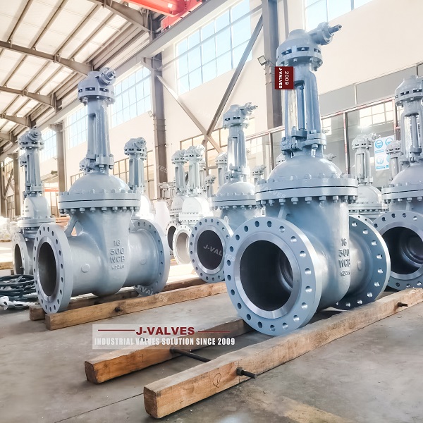 Stainless Steel Vs. Cast Steel Gate Valves: A Performance Comparison